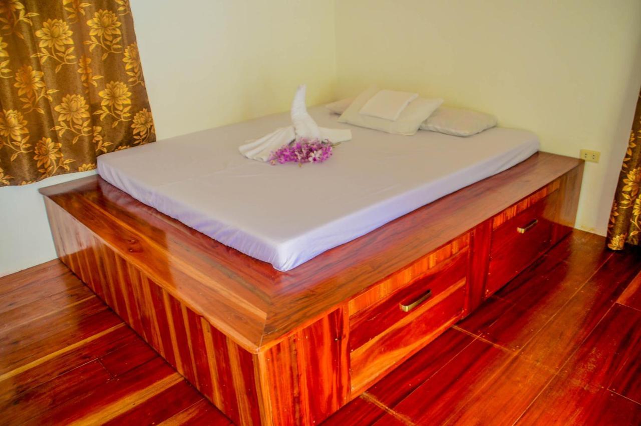 Camaya-An Paradise Beach Resort Malabugas ภายนอก รูปภาพ