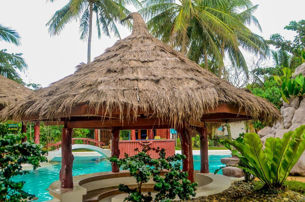 Camaya-An Paradise Beach Resort Malabugas ภายนอก รูปภาพ