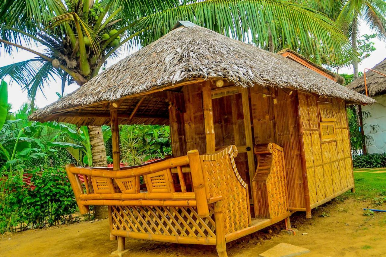 Camaya-An Paradise Beach Resort Malabugas ภายนอก รูปภาพ